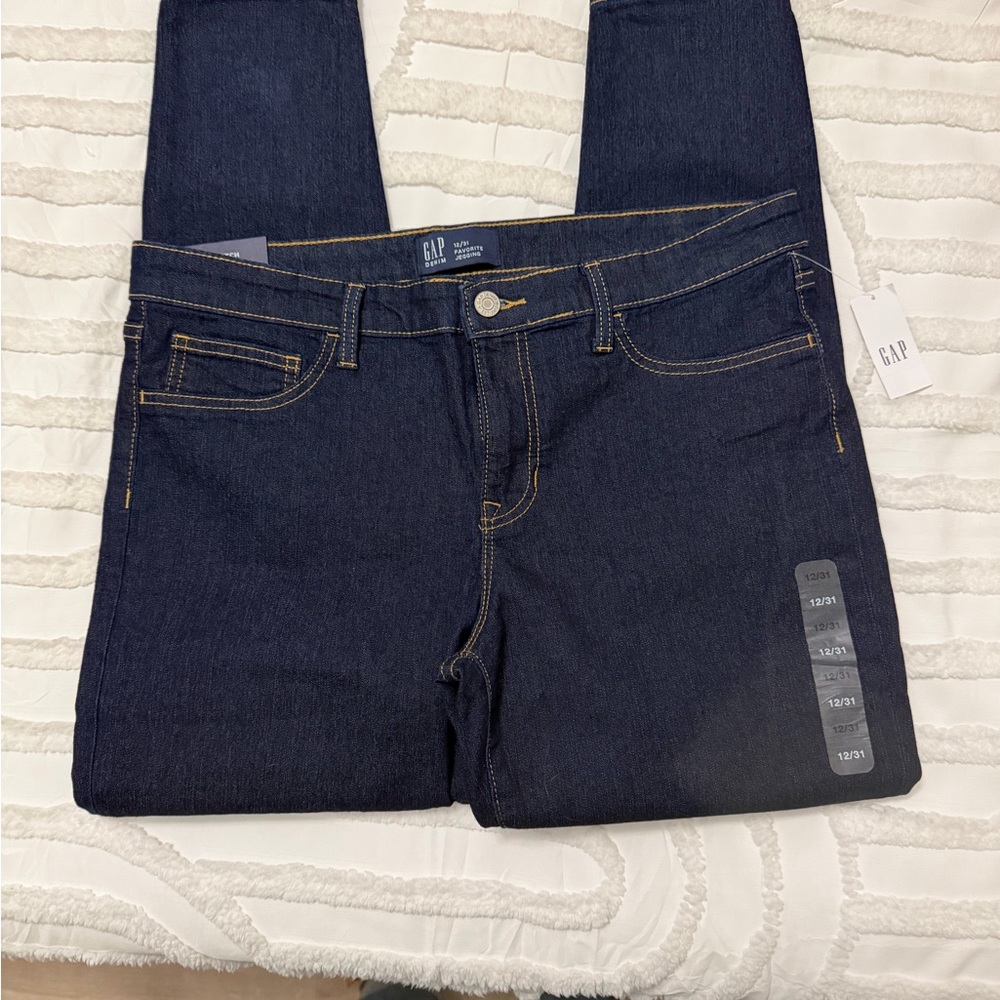 GAP Women's Deep Indigo Skinny Jeans - Picture 2 of 14